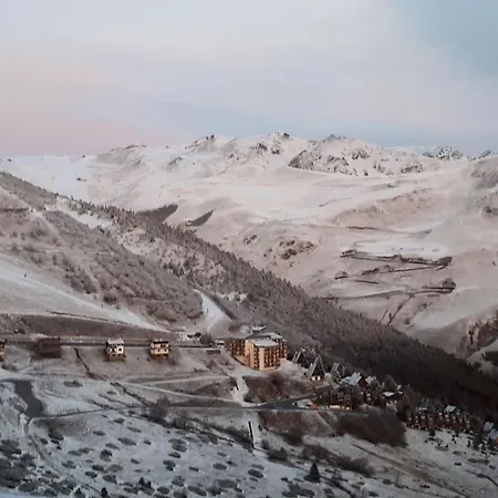 Saint Lary Soulan Pied Des Pistes Du Plat D Adet *