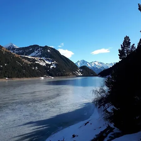 Saint Lary Soulan Pied Des Pistes Du Plat D Adet Apartment Cadeilhan-Trachere