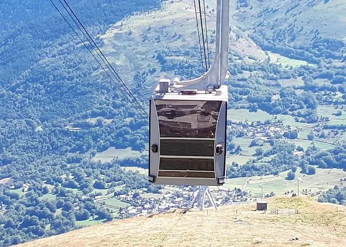 Saint Lary Soulan Pied Des Pistes Du Plat D Adet *